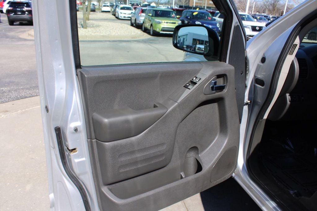 2017 Nissan Frontier SV I4