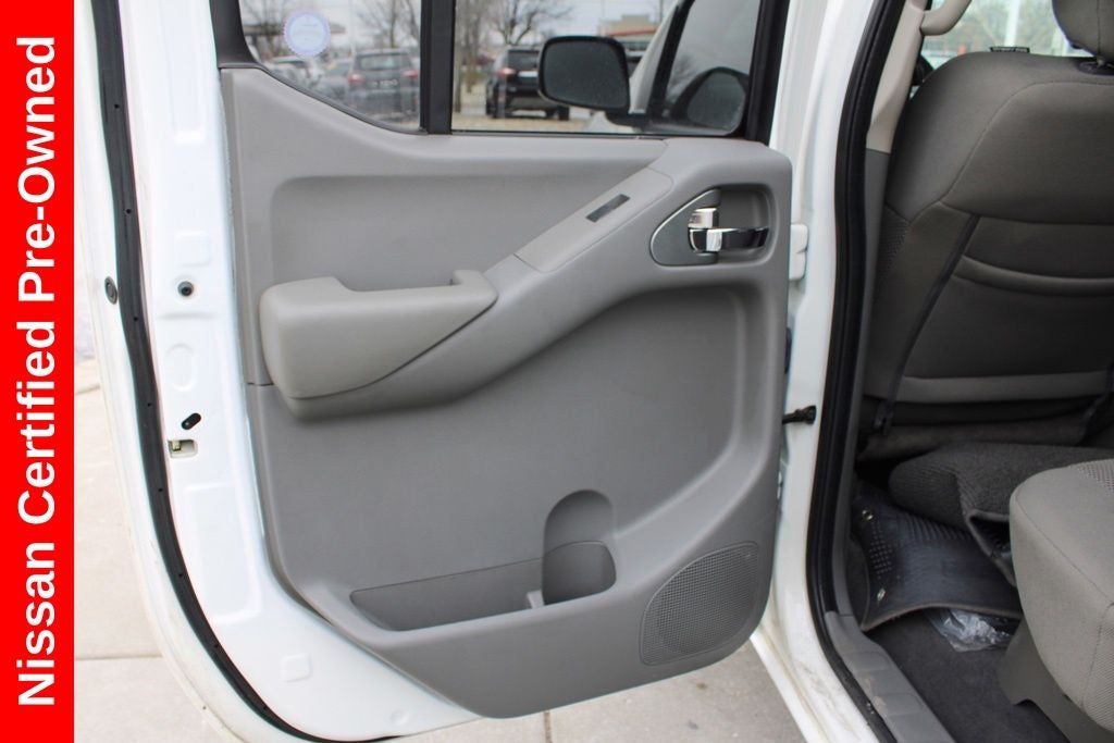 2021 Nissan Frontier SV