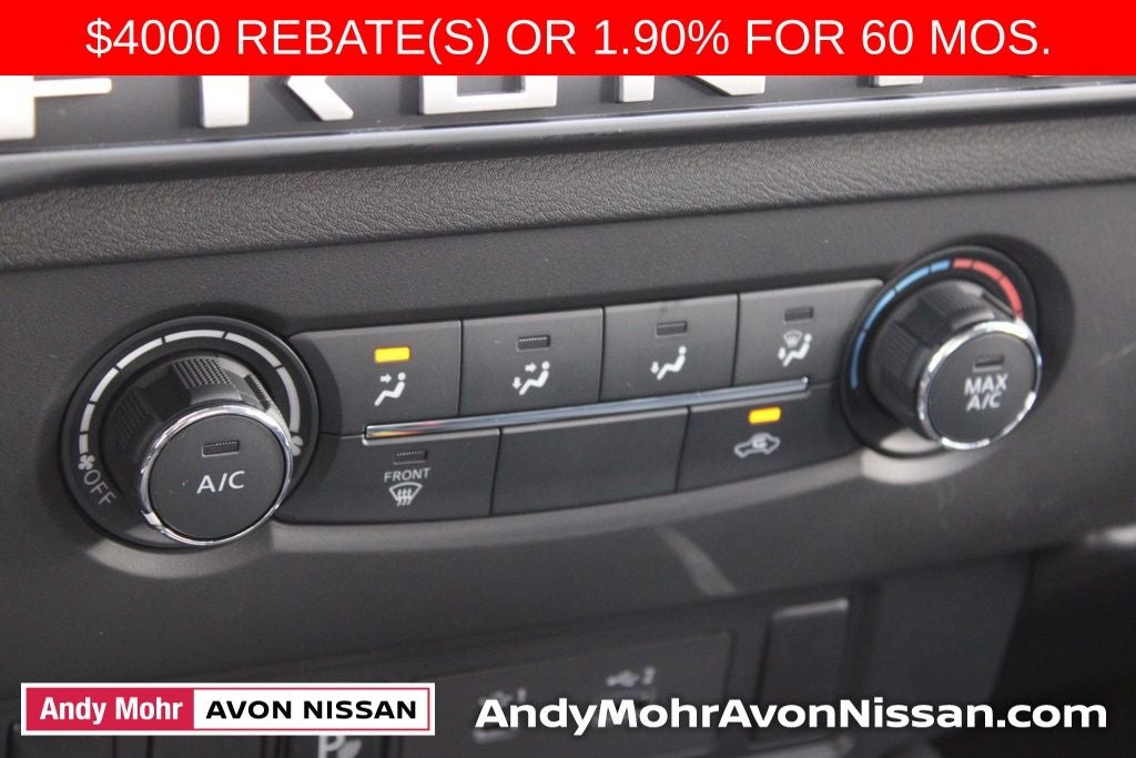 2025 Nissan Frontier SV