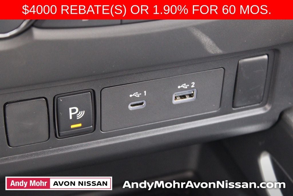 2025 Nissan Frontier SV