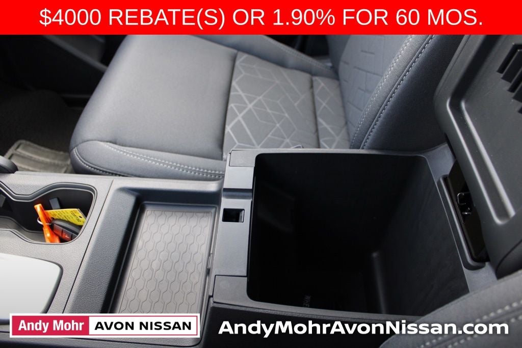 2025 Nissan Frontier SV