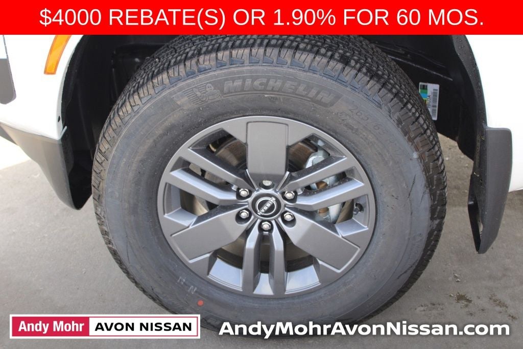 2025 Nissan Frontier SV