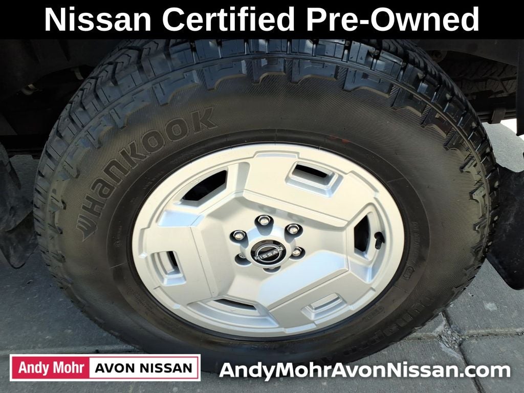 2024 Nissan Frontier SV