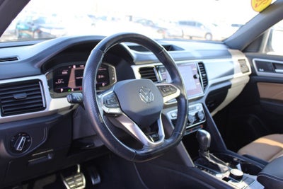 2022 Volkswagen Atlas Cross Sport 3.6L V6 SEL Premium R-Line