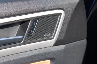 2022 Volkswagen Atlas Cross Sport 3.6L V6 SEL Premium R-Line