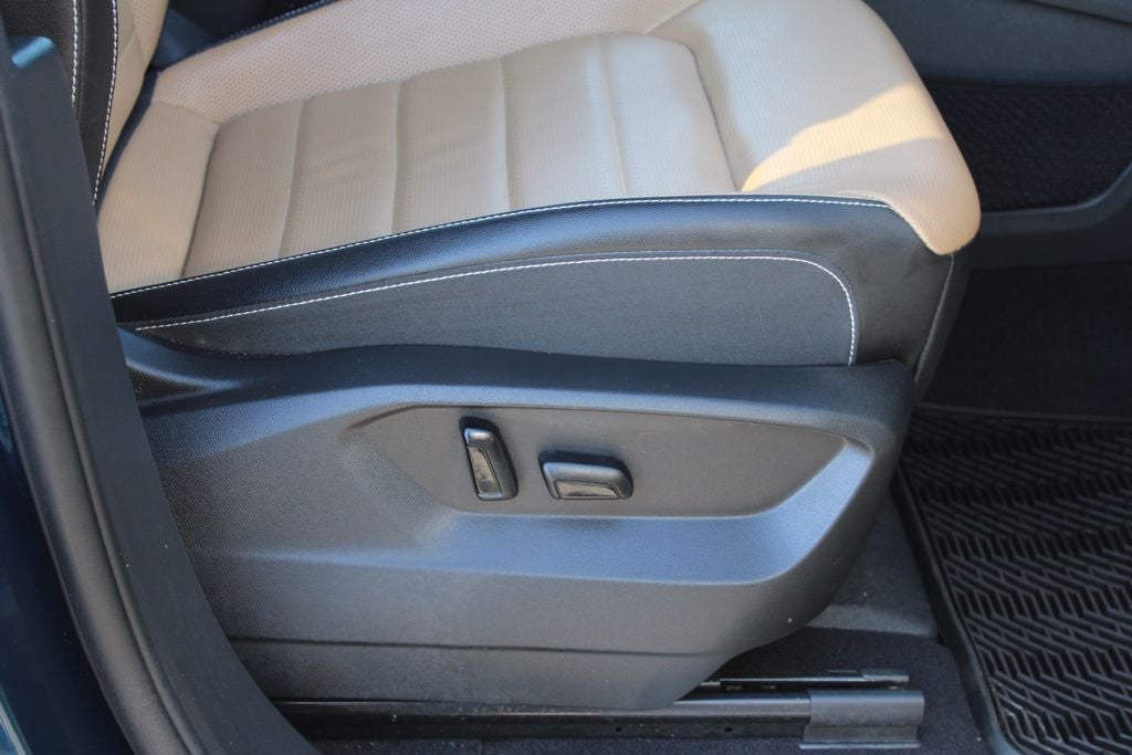 2022 Volkswagen Atlas Cross Sport 3.6L V6 SEL Premium R-Line