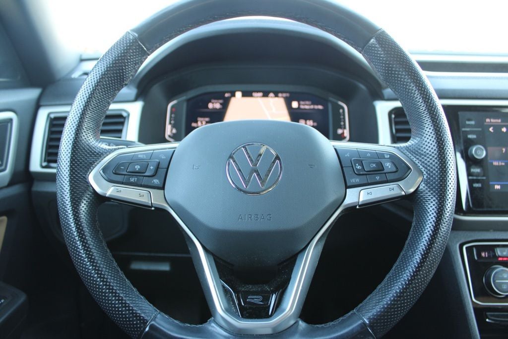 2022 Volkswagen Atlas Cross Sport 3.6L V6 SEL Premium R-Line