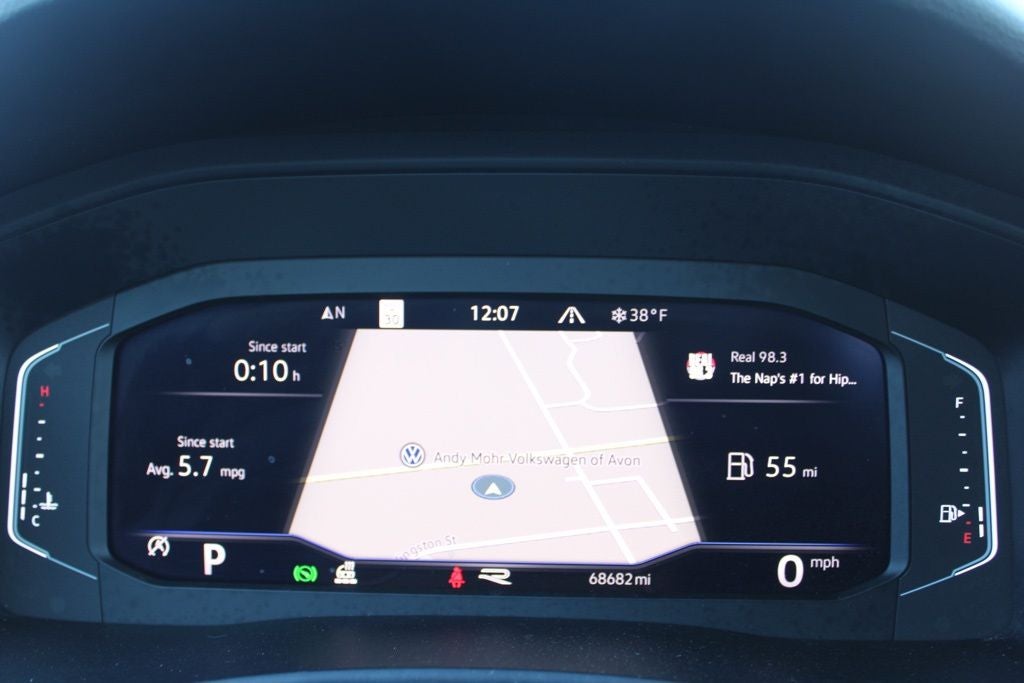 2022 Volkswagen Atlas Cross Sport 3.6L V6 SEL Premium R-Line