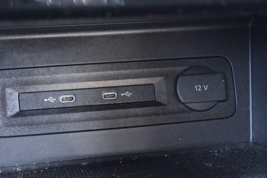 2022 Volkswagen Atlas Cross Sport 3.6L V6 SEL Premium R-Line