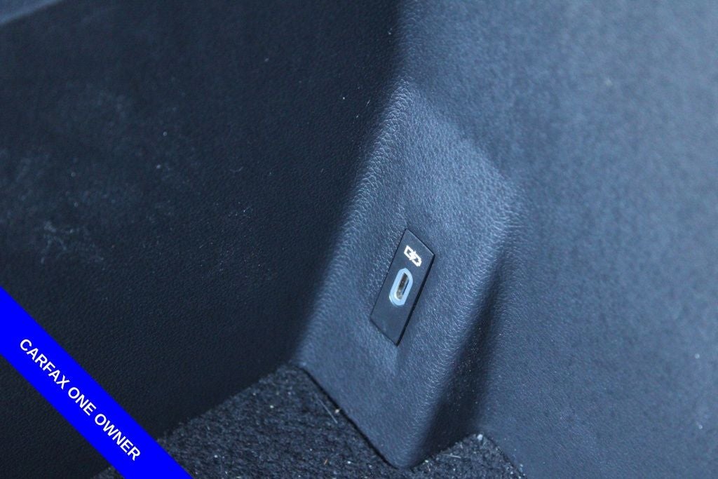 2022 Volkswagen Atlas Cross Sport 3.6L V6 SEL Premium R-Line