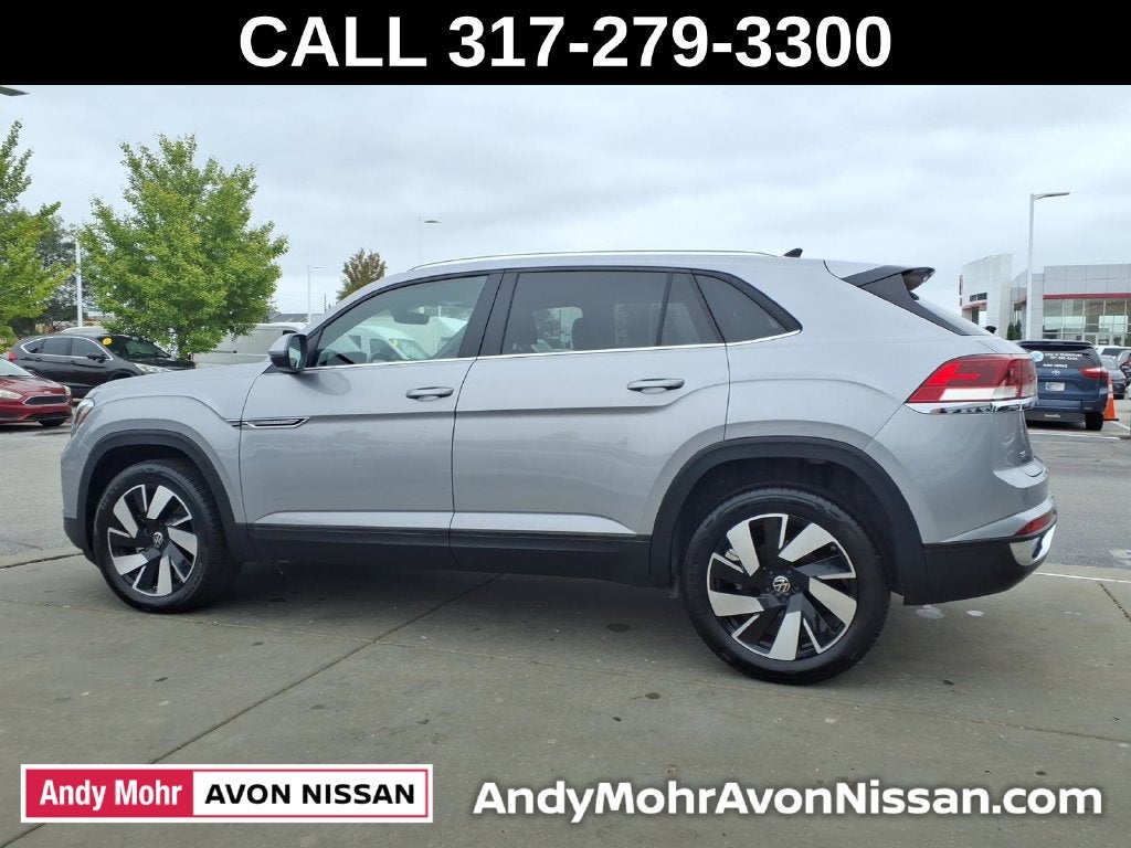 2026 Volkswagen Atlas Cross Sport 2.0T SE w/Technology