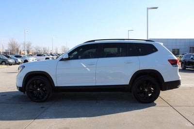 2022 Volkswagen Atlas 3.6L V6 SE w/Technology