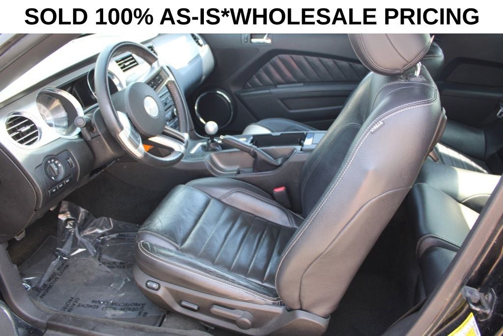 2012 Ford Mustang V6 Premium