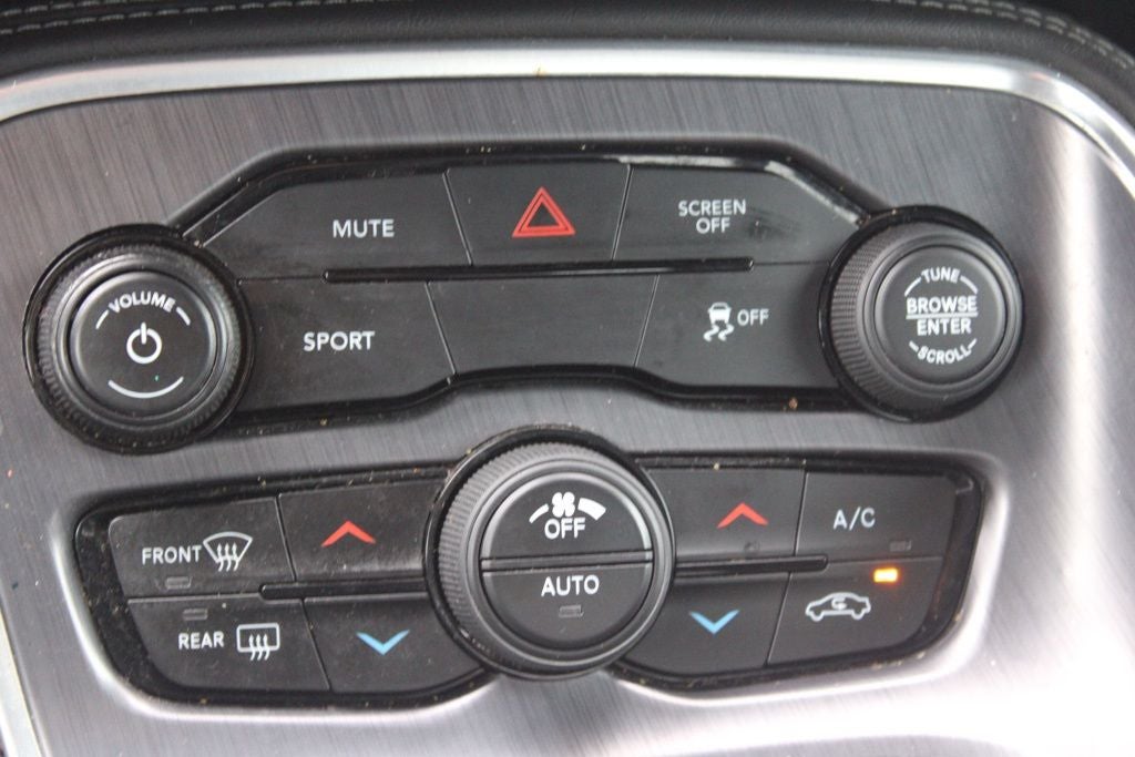 2018 Dodge Challenger SXT