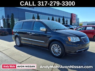 2016 Chrysler Town &amp; Country Touring-L