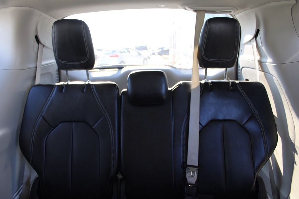 2020 Chrysler Voyager LXI