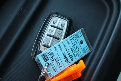 2020 Chrysler Voyager LXI