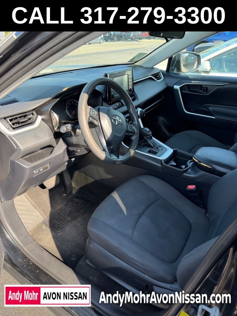 2019 Toyota RAV4 LE