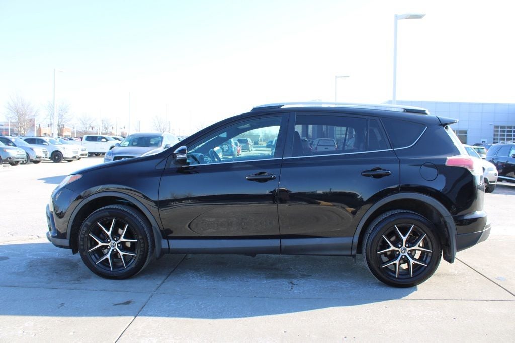 2016 Toyota RAV4 SE