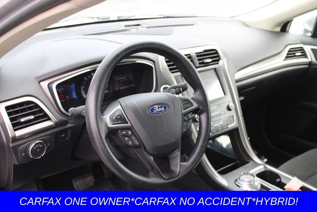 2019 Ford Fusion Hybrid SE