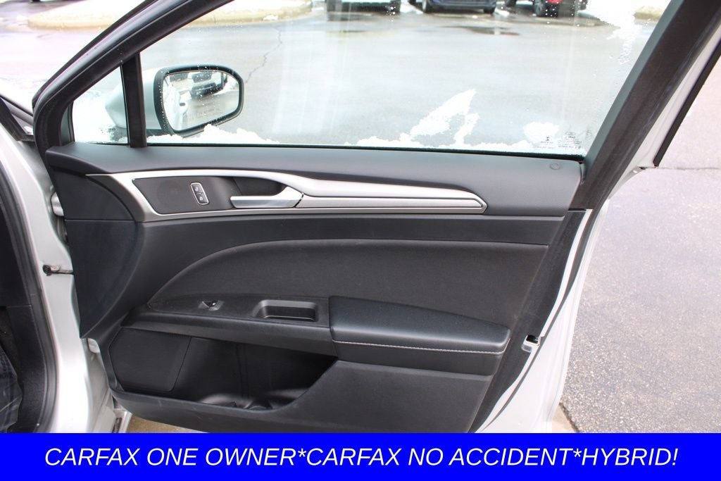 2019 Ford Fusion Hybrid SE