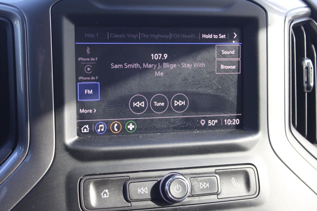 2022 Chevrolet Silverado 1500 Custom