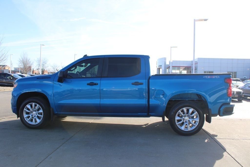 2022 Chevrolet Silverado 1500 Custom