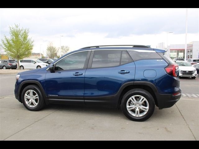 2022 GMC Terrain SLE
