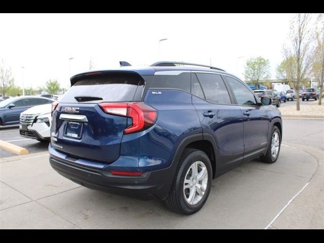 2022 GMC Terrain SLE