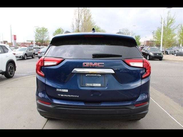 2022 GMC Terrain SLE