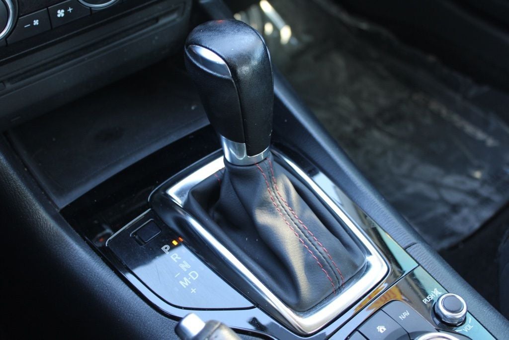 2015 Mazda Mazda3 i Touring