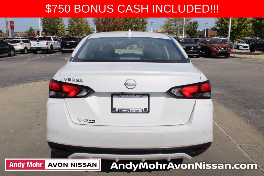 2025 Nissan Versa 1.6 SV