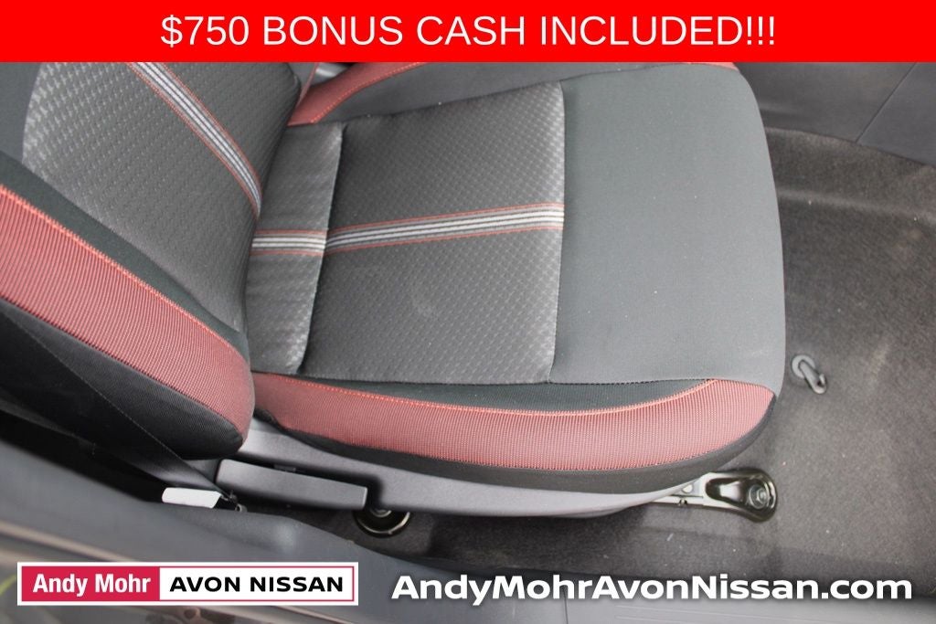 2025 Nissan Versa 1.6 SR