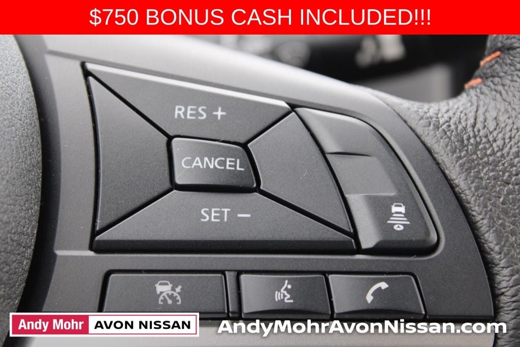 2025 Nissan Versa 1.6 SR