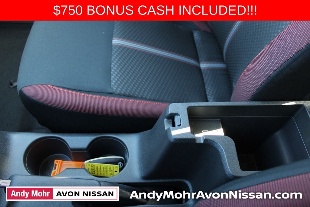 2025 Nissan Versa 1.6 SR