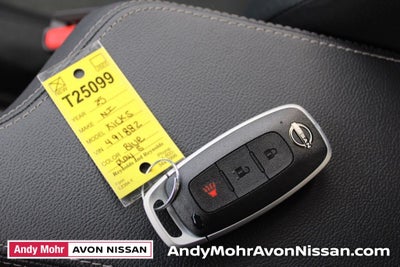 2025 Nissan Kicks Play S