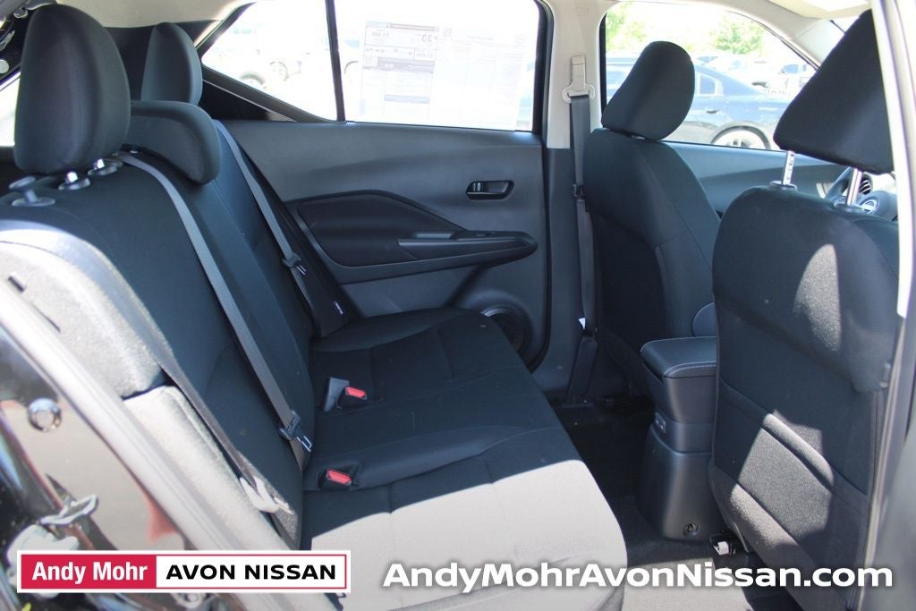 2025 Nissan Kicks Play S