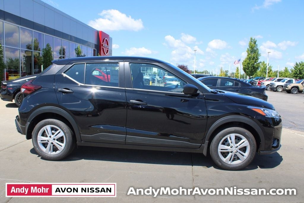 2025 Nissan Kicks Play S