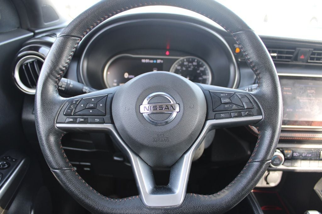 2019 Nissan Kicks SR