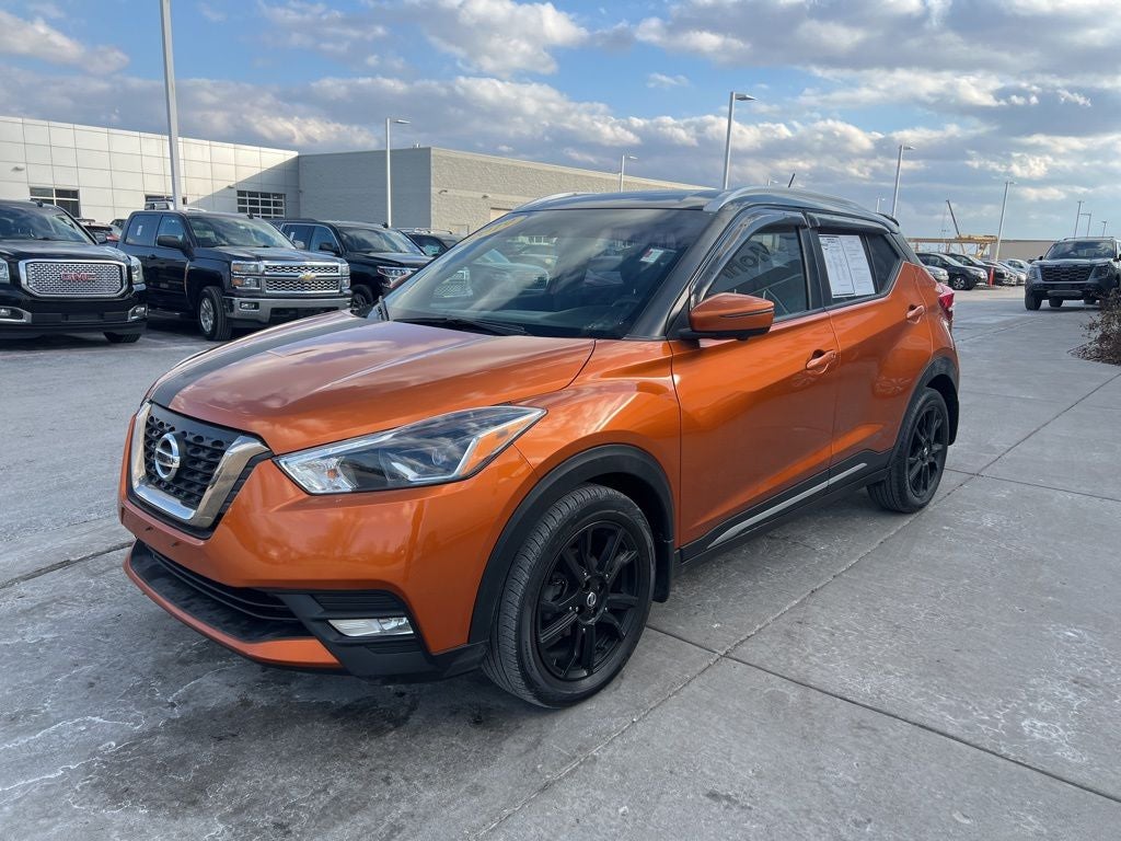 2019 Nissan Kicks SR
