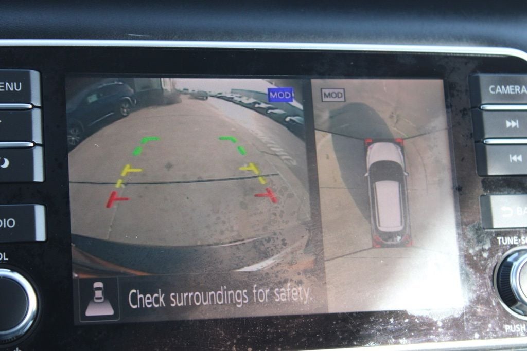 2019 Nissan Kicks SR