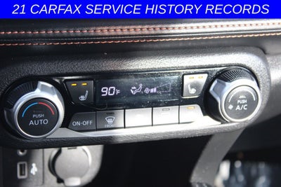 2019 Nissan Kicks SR