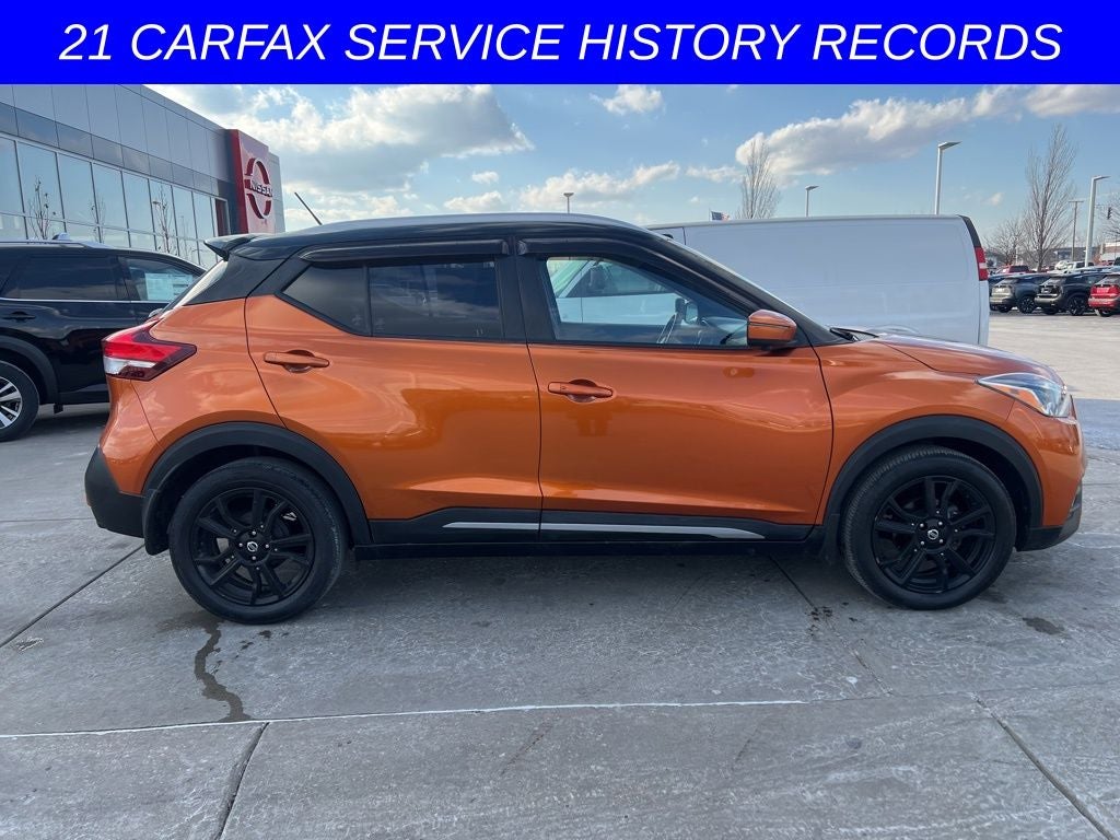 2019 Nissan Kicks SR