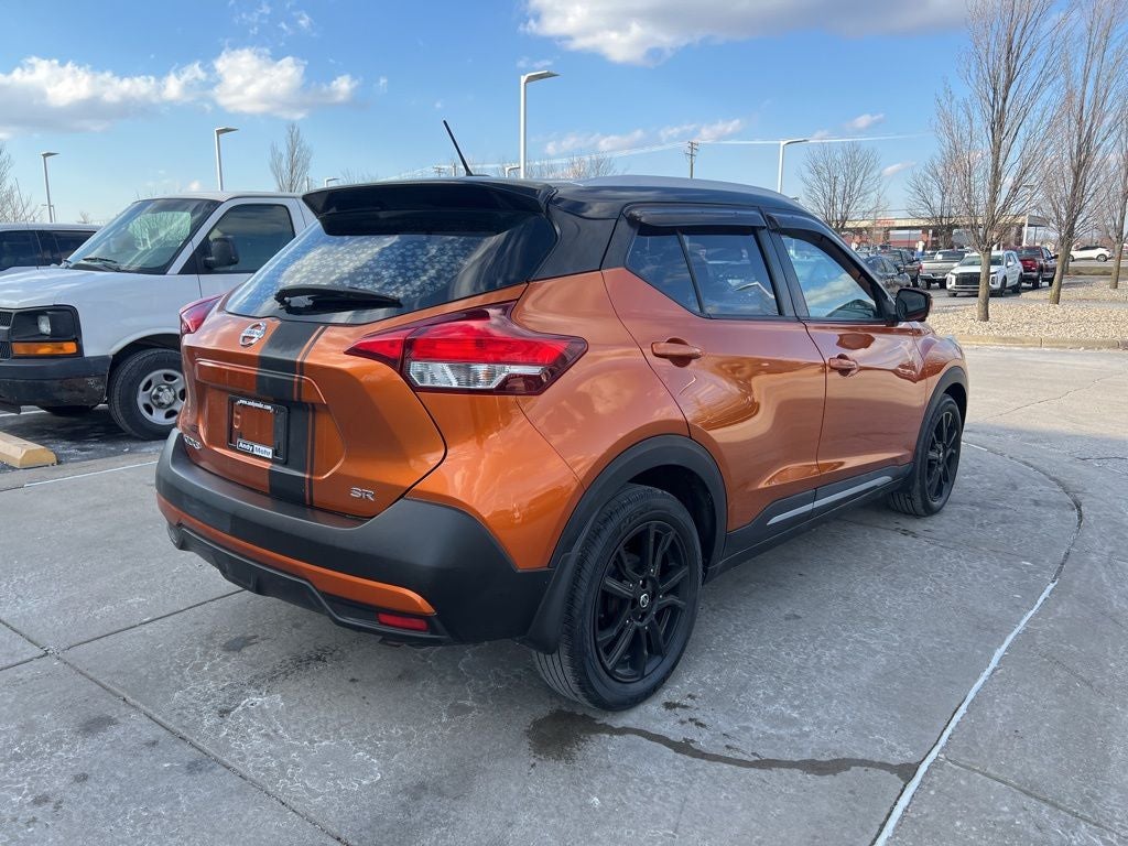 2019 Nissan Kicks SR