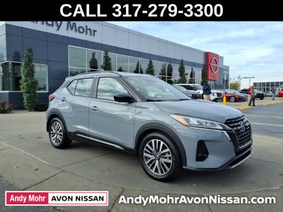 2021 Nissan Kicks SR