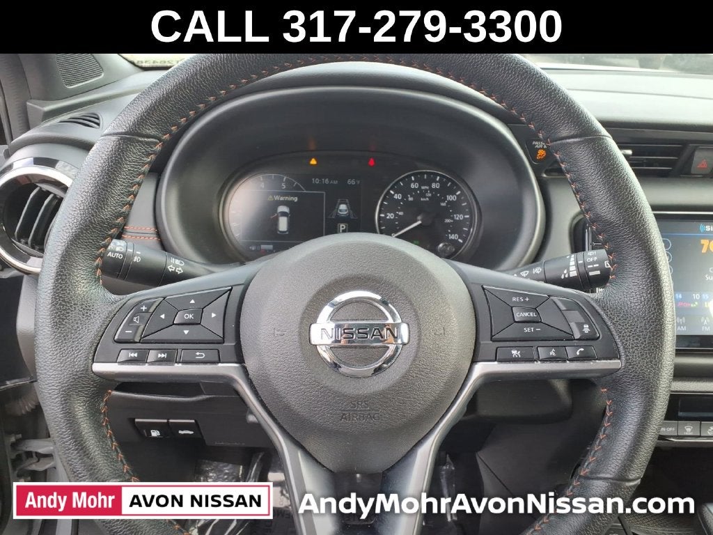 2021 Nissan Kicks SR
