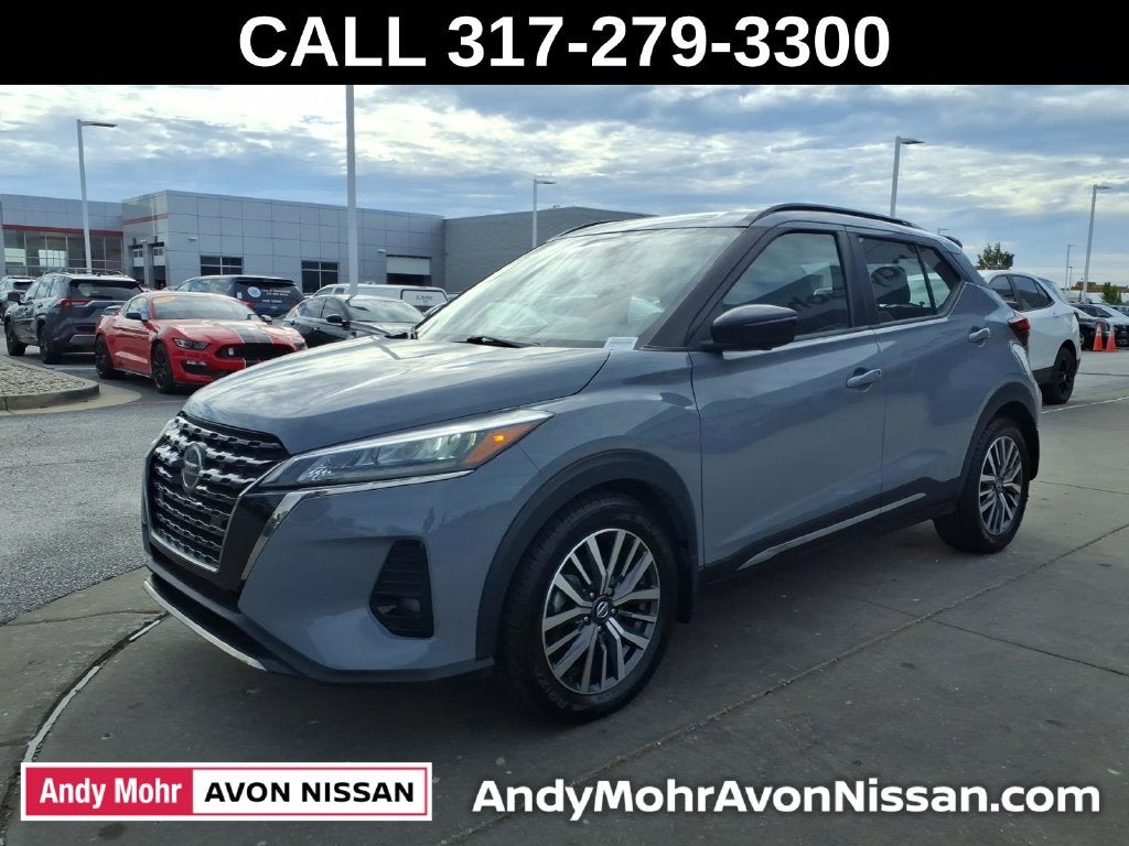 2021 Nissan Kicks SR