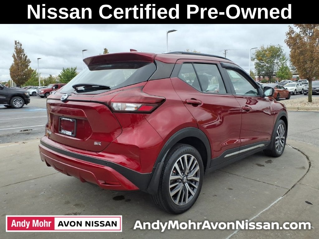 2021 Nissan Kicks SR