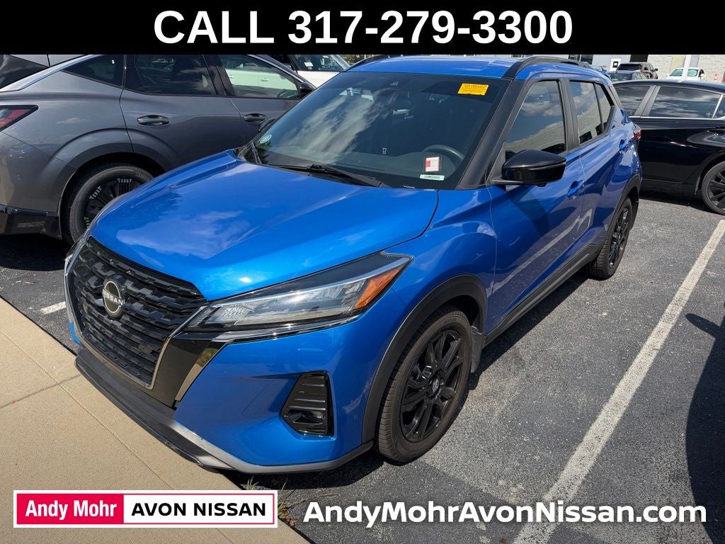 2022 Nissan Kicks SR