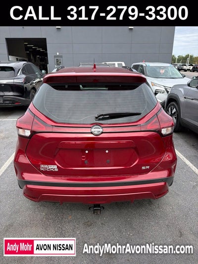 2022 Nissan Kicks SR